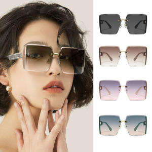 여성 썬글라스 편광 미러 선글라스 자외선차단 UV차단 여성용 명품 가벼운 틴트 여름 여행용 패션 SS-863