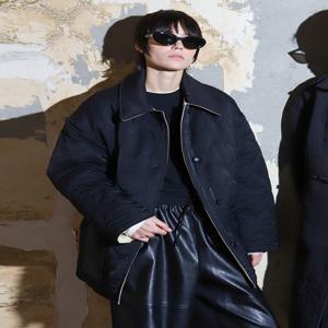 [아에르] Jacket Padding Reversible Black