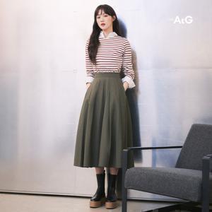 [론칭가 79,900원] 더엣지 플레어 스커트 1종