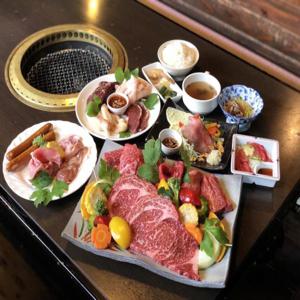 이시가키 쇠고기 전문 야키니쿠 긴조: A4+ 세트 & 뷔페식 | 스키야키 전골 특별 정식 | 오키나와 차탄