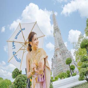 Absolute Thai Thai의 방콕 태국 전통 의상 및 학생복 대여 | 태국