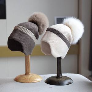여성 겨울모자 숏비니 방울털모자 방한 귀도리 모자 트루퍼햇