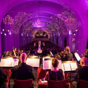 비엔나 쇤브룬 궁전 셀프 가이드 야간 투어 & 오랑주리에서의 공연