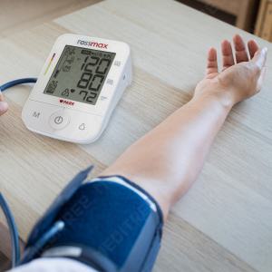 녹십자 로즈맥스 디지털 자동전자 혈압측정기 X5 가정용할압계 심박세동 및 조기수축 불규칙 맥박 감지
