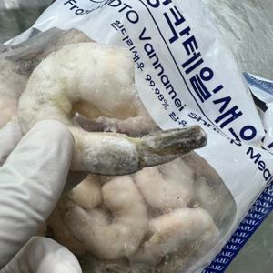 냉동 생 칵테일 새우 1kg 급냉 탈각 흰다리 새우살 감바스용 깐새우