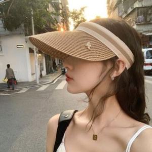 여성 밀짚 썬캡 모자 여자 글림 골드 선캡 모자 왕골 여름 자외선차