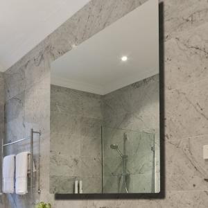 사각 욕실 거울 노프레임 화장실 민자 600x800 디자인 벽걸이 인테리어