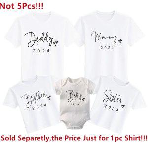 패밀리룩 가족 어린이 2024 패밀리 매칭 티셔츠 엄마와 딸 아버지 아들 셔츠 여아 남아 바디 수트 면 룩 의
