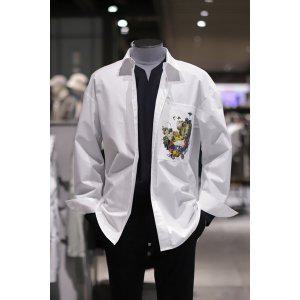 갤러리아 BON 화이트 멜라키 3D아트웍 오버핏 셔츠형 재킷 BN2SBA372