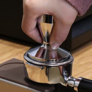 바리스타 올스텐 탬퍼(49mm) 고급스러운 커피머신용템퍼 집에서 카페 분위기를 내어보자