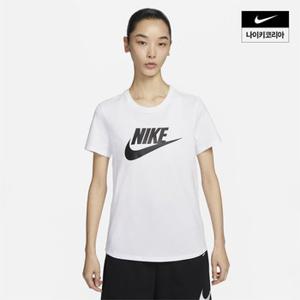 여성 나이키 스포츠웨어 에센셜 로고 티셔츠 DX7907-100