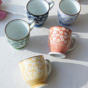 일본 하나노 머그잔 5개 세트 핸드메이드 도자기 컵 플라워 패턴
