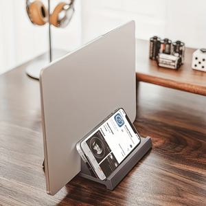 이 조정 가능한 수직형 노트북 스탠드 홀더로 책상 공간을 최대화하세요!