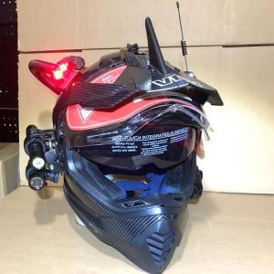 [바이크용품]오토바이 풀 헬멧 전문 오프로드 전술 운전 녹음기 블루투스 이어폰 사계절