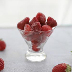 글로벌 냉동 홀 딸기 1kg