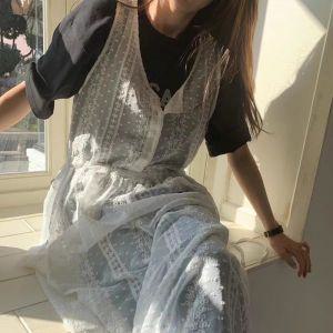 끈 나시 원피스 민소매 여성 뷔스티에 롱 레이스 조끼 시리즈 착용 은밀한 디자인 시스루 자수 겹치는 감각