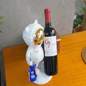 [신세계몰]우주인 와인 거치대 소품 꽂이 와인병 렉