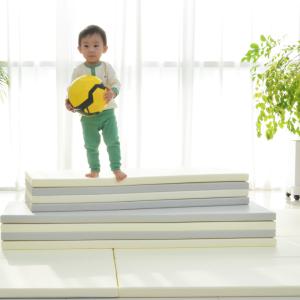 렛츠플레이 국내생산 4단 폴더매트 1 + 1   4cm 층간소음방지 아기 유아 놀이방매트 거실