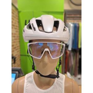 (국내) 카머 KARMOR SWALLOW 자전거 헬멧/ LMAUHM503 WH