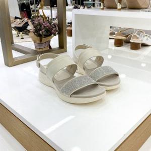 X21029 BEIGE 경량 핫픽스 여성샌들 4cm 미셸by탠디 TW320Q