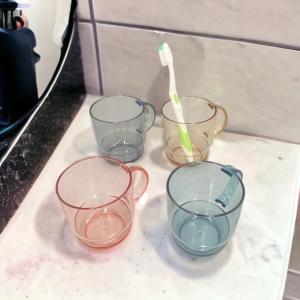 투명양치컵 투명 욕실 칫솔 화장실 거치 플라스틱 컵 가글 양치질