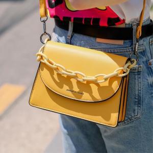 톤다운 원색 5컬러 세련된 체인 디테일 여자 크로스 작은손가방 양산 지갑