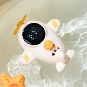 디지털 아기 목욕놀이 물총 신생아 욕조 물 탕온계