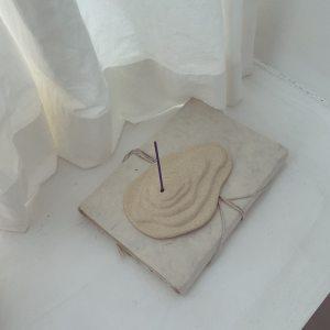 그레이맨션 비정형 도자기 인센스 홀더 pottery incense holder(등고선 모티브)