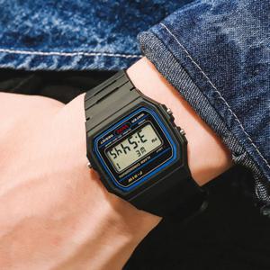 F91W 남자 패션 LED 디지털 시계, 여성 스포츠 군사 손목 시계 빈티지 실리콘 팔찌 전자 시계