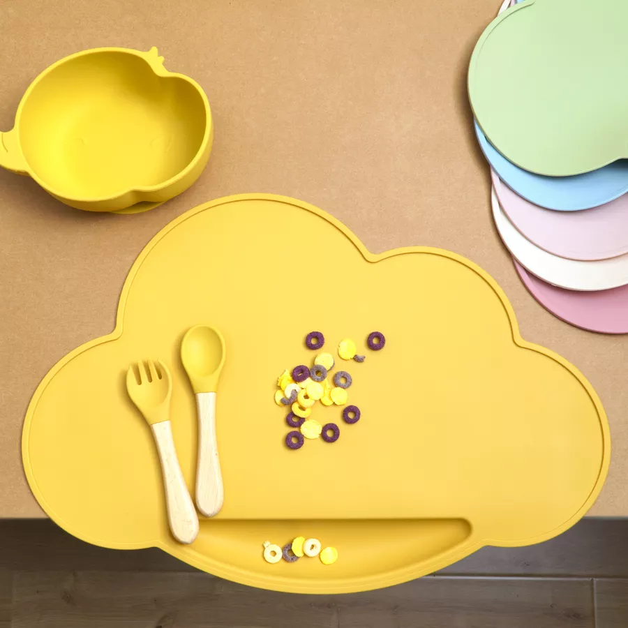 구름 모양 아기 식사 플레이스 매트 1 개, 휴대용 플레이스 매트, 어린이 미끄럼 방지 접시 매트, 어린이 식기
