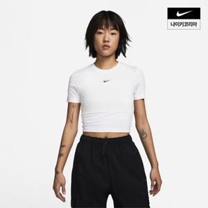 여성 스포츠웨어 에센셜 슬림 핏 크롭 티셔츠 FB2874-100