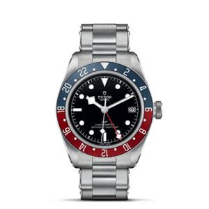 BLACK BAY GMT(블랙 베이 GMT) M79830RB-0001