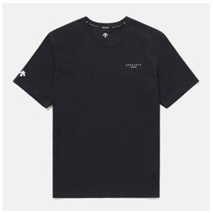 [데상트] 남녀공용 에센셜 스몰워딩 코튼 반팔 티셔츠 SP323UTS76BLK