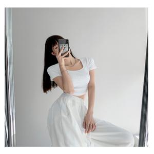 하이웨 이스트 스퀘어 넥 탑 반팔 티셔츠(2 color) 여성 반팔티 크롭 면티 이너티