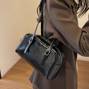 여성용 세련된 블랙 PU 가죽 숄더백, 매일 사용하기 위한 조절 가능한 스트랩이 있는 빈티지 우아한 핸드백