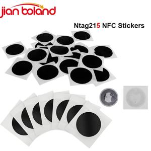 접착식 재기록 가능 Ntag 215 스티커, 모든 NFC 지원 휴대폰용, 검정색 NFC 습식 태그, 동전 504 바이트, Ntag215, 50 PCs, 100PCs