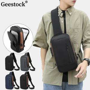 Geestock 남성용 방수 숄더백, USB 크로스바디 옥스포드 백, 도난 방지 슬링백, 짧은 여행 메신저 가슴 팩