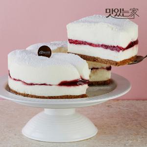 홍대맛집 코만스 라즈베리 레어 치즈 케이크