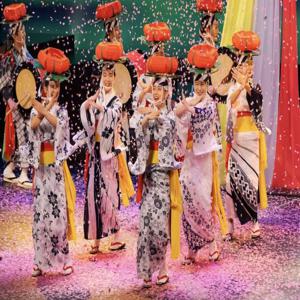 마츠리 극장 HANA 티켓 예약 도호쿠 6대 축제가 피어나는 축제의 광경(아키타)