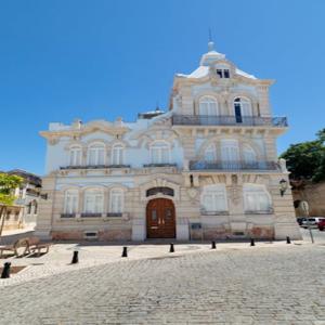 Fado 쇼가 포함된 Faro, Olhão & Tavira 투어