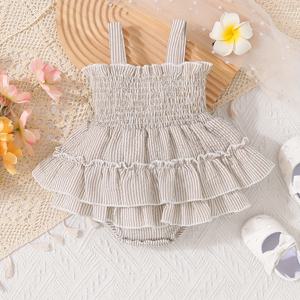 아기의 세로 줄무늬 패턴 레이어드 머슬린 캐미 바디수트, 사랑스러운 셔링 롬퍼 드레스, 유아 및 유아용 여아 여름 옷