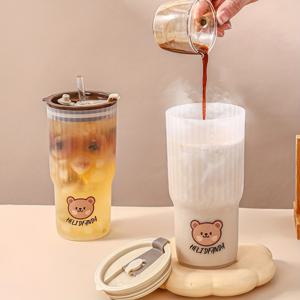 TEMU 뚜껑이 달린 1pc 650ml 플라스틱 물병, 학생 및 성인을위한 누출 방지 음료 밀크 티 커피 컵, 귀여운 곰 디자인의 휴대용 음료 텀블러
