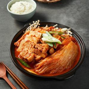 [심쿡] 삼겹살 묵은지 김치찌개 865g 2인분 밀키트