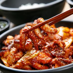 맛있게 매운 양념 쭈꾸미 볶음 400g 캠핑 주꾸미볶음