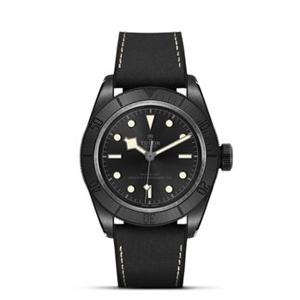 BLACK BAY CERAMIC(블랙 베이 세라믹) M79210CNU-0001