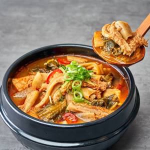 얼큰한 맛집 소내장탕 750g 대용량 4팩 +4팩 푸짐하고 진한 국밥