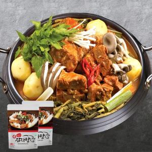 [테라마켓]국내산 등뼈100% 무청시래기 가득 김가네 감자탕 3KG(5-6인분)동아식품