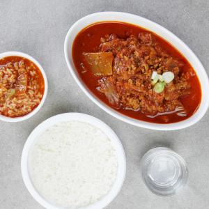 요거시 김치짜글이 200g * 4팩 간편식사 술안주 캠핑요리 완전조리밀키트