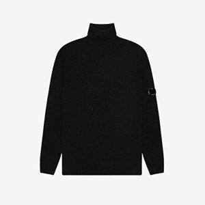 [CP COMPANY]시피컴퍼니 램스 울 터틀넥 니트 블랙 남성 17CMKN142A 110149A 999