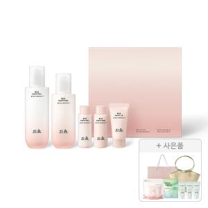 한율 빨간쌀 보습탄력 2종세트 + 라이브 한정 증정 (빨간쌀 보습탄력 3종 GWP KIT, 1개 + 어린쑥 수분진정 랩핑 마스크, 23g, 1개 + 어린쑥 수분진정 선크림, 15ml, 3개 + 그린 라탄백, 1개 + 쇼핑백, 1개)